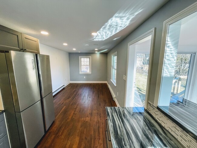 Photo - 24 Epworth St Unit 1