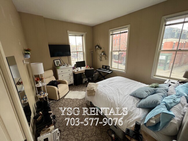 Photo - 4 Davis Ave Unidad 1b