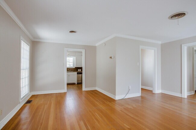 2403 32nd St