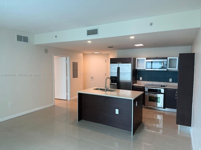 Photo - 1900 N Bayshore Dr Unit 1707