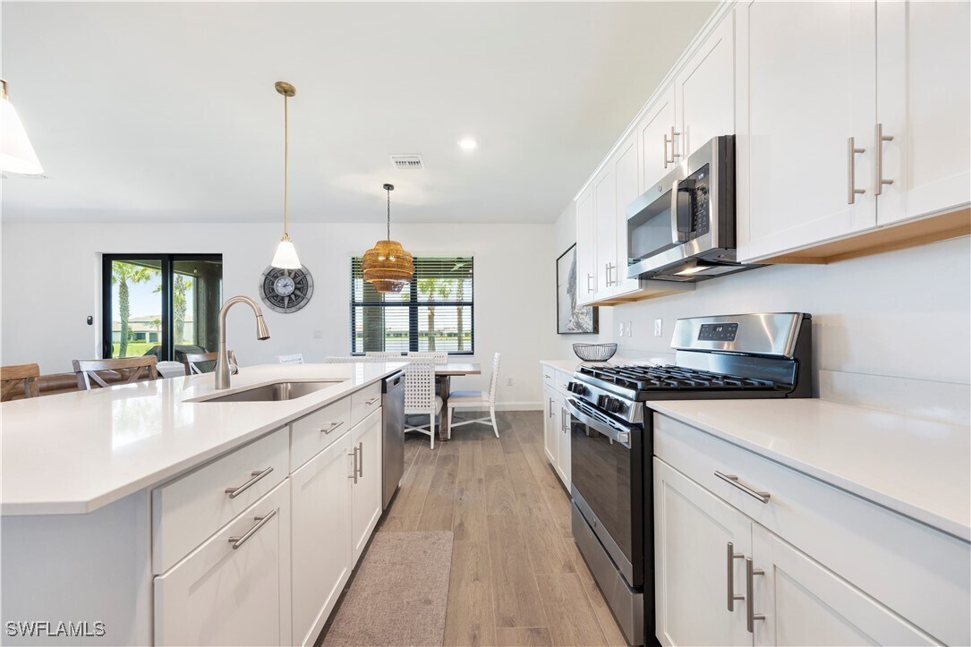 Photo - 18676 Ives Dr House