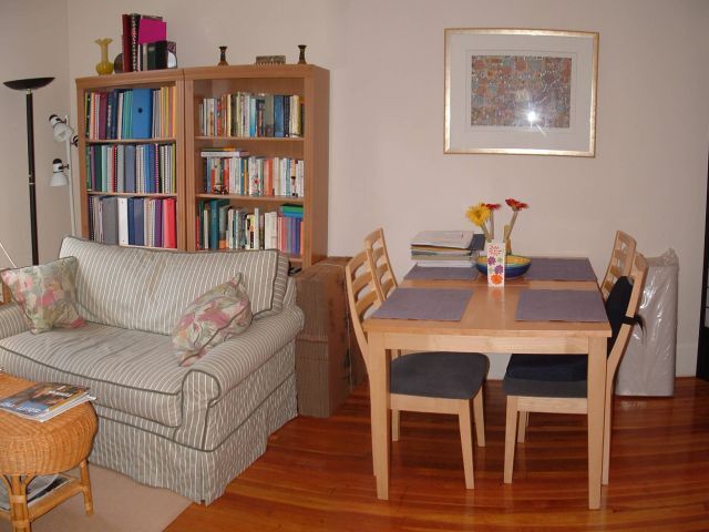 Building Photo - 402 Highland Ave