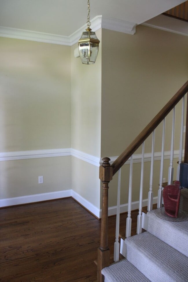 Photo - 4400 Dewfield Dr N