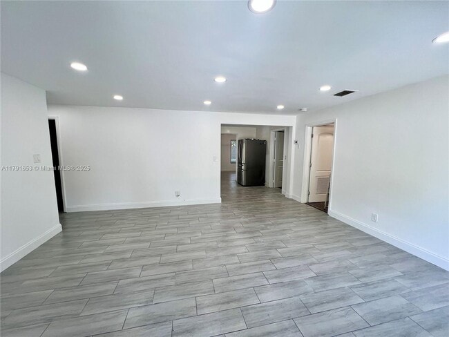 Photo - 5714 Greene St