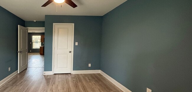 Photo - 520 W Mayfield Blvd Unit 2