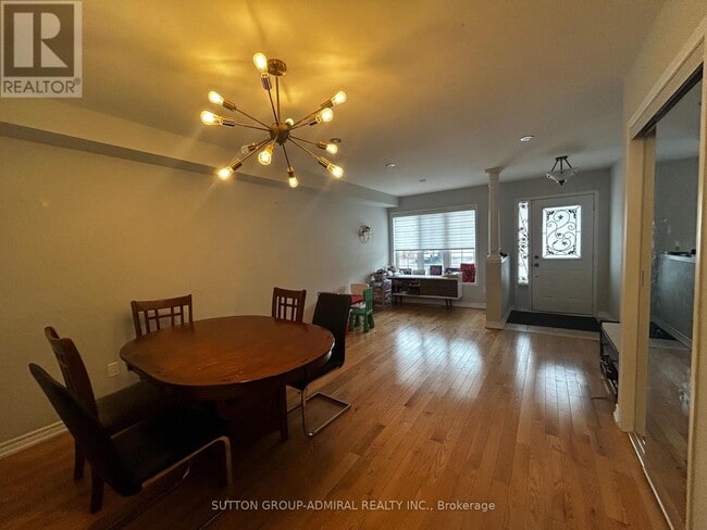 Photo - 5 Quattro Ave