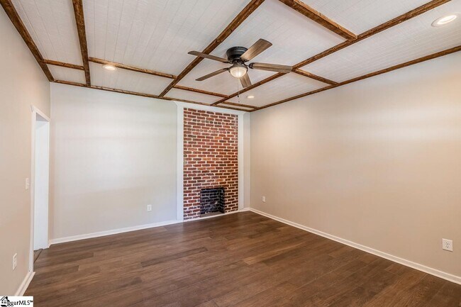 Photo - 536 Peronneau St