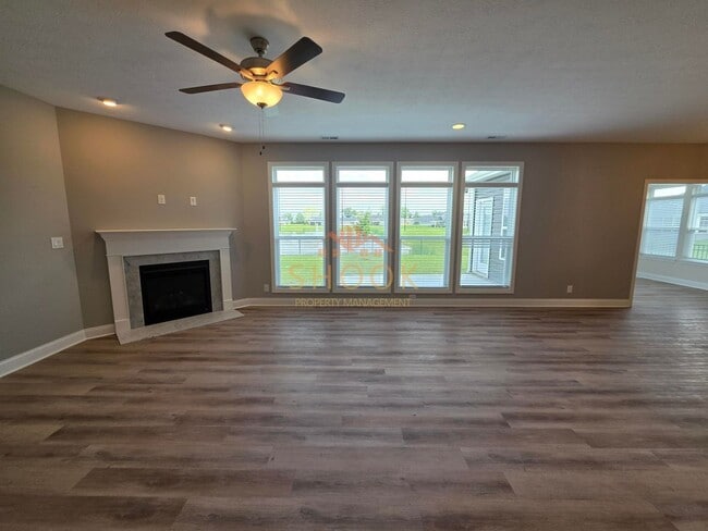 Photo - 50 Hayloft Dr