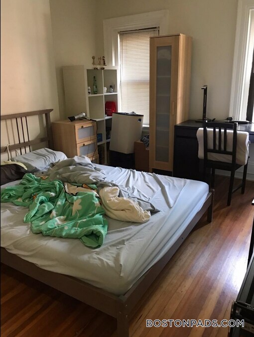 Photo - 533 Newbury St Unit 2R