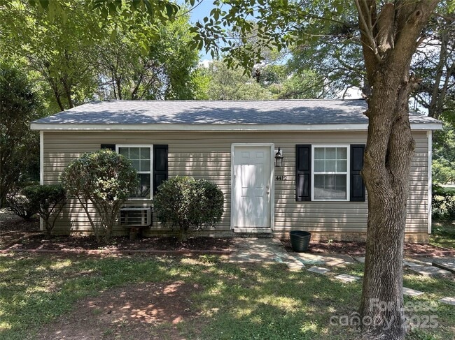 Building Photo - 4412 Fair St Rental