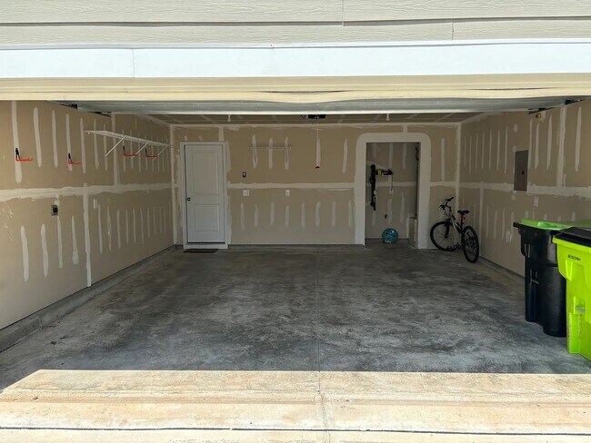 Photo - 1002 Kaya Ct