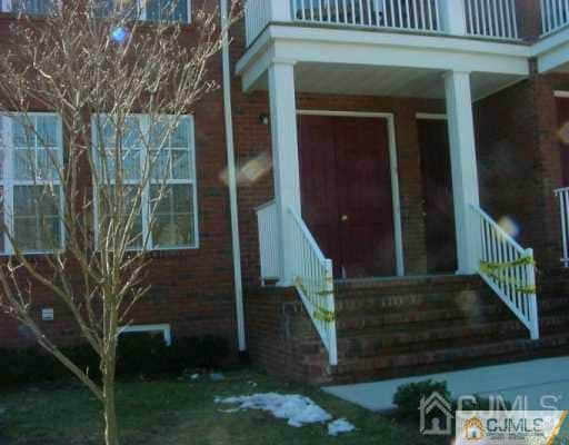 Building Photo - 3 Park Square Rental