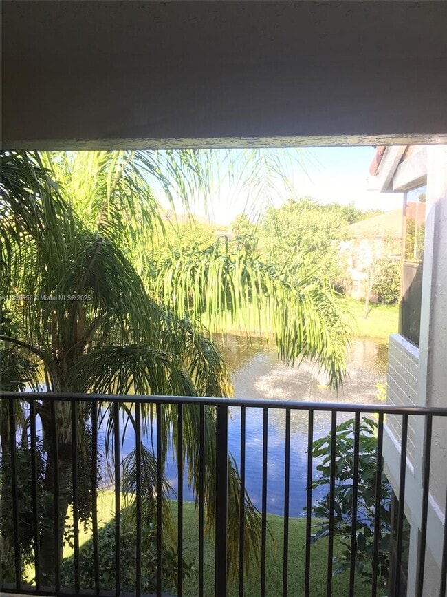 Building Photo - 10161 W Sunrise Blvd Unit 301 Rental