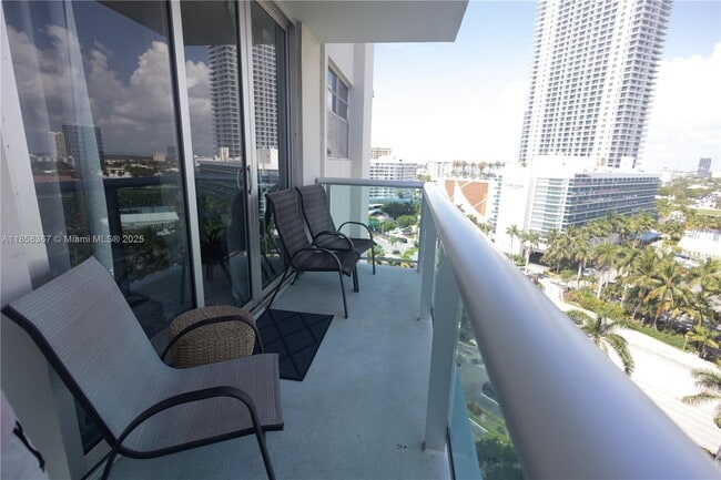 Building Photo - 3901 S Ocean Dr Unit 11P Rental