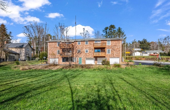 Photo - 530 Whispering Hills Dr Unit 4