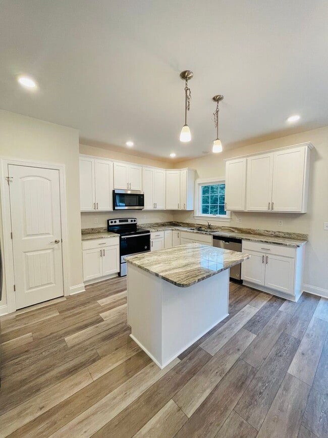 Photo - *BRAND NEW!* Townhouse for Rent in Crescen...