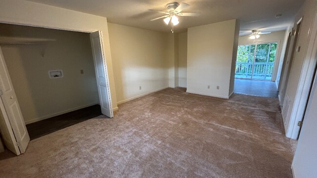 Photo - 3729 Carman Rd