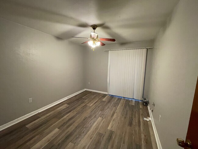 Photo - 2210 SW 70th Terrace