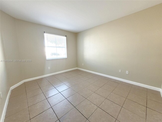 Photo - 2903 SE 17th Ave Unidad 106