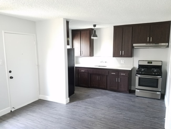 Photo - Glendale Terrace Apartments - AC Townhomes LLC