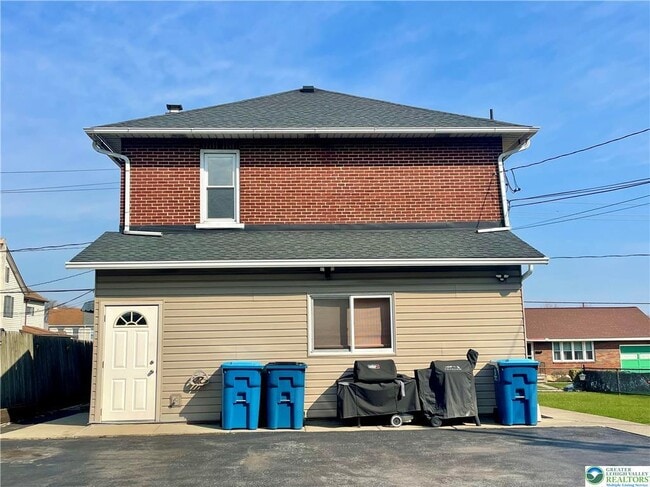 Photo - 2396 Washington Ave