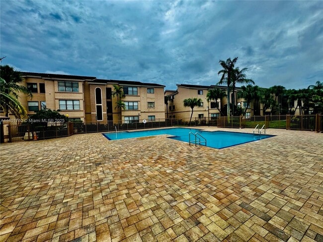 Photo - 2900 S University Dr Unidad 9103 Rental