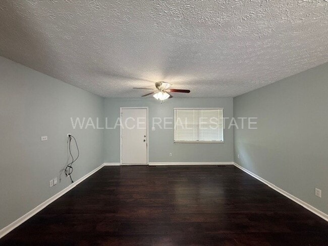 Photo - ADORABLE 3 BEDROOM,3 FULL BATH HOME IN N. ...