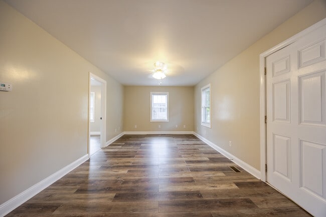 Photo - 2621 State Rd S-21-535