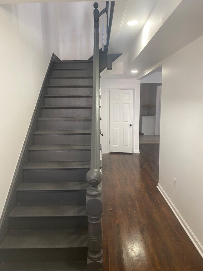 Photo - 1107 Buchanan St