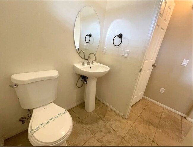 Photo - 8675 Falmouth Ave