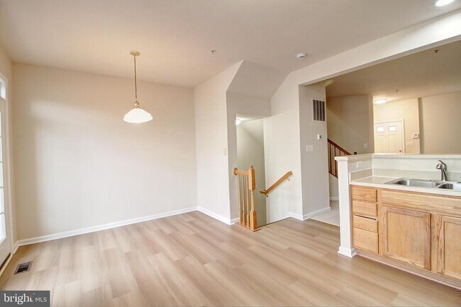 Photo - 1802 Wheyfield Dr