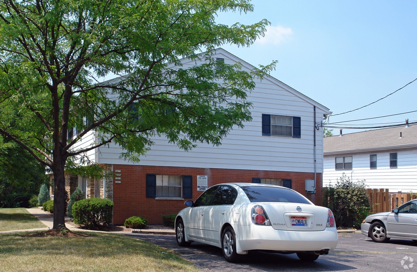 Photo - 3263-3287 Lakeview St