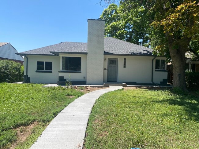 Photo - 1415 S Jackson St Casa