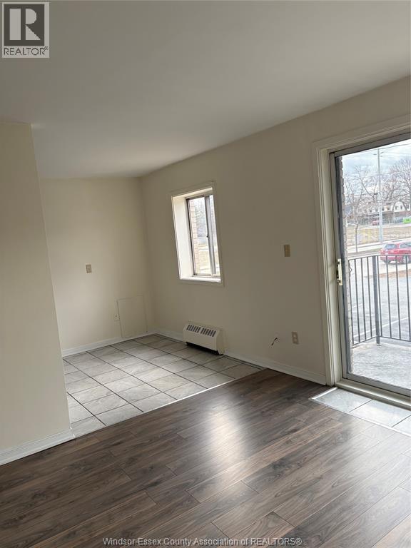 Photo - 6490 Wyandotte St E Unité 201