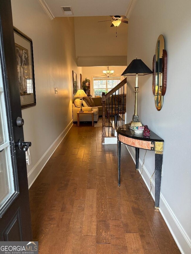 Photo - 130 Elliot Cir