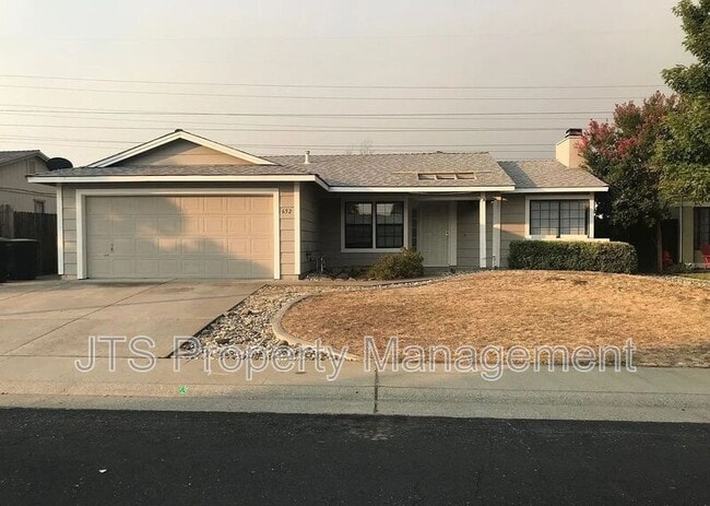 Building Photo - 652 Hanisch Dr