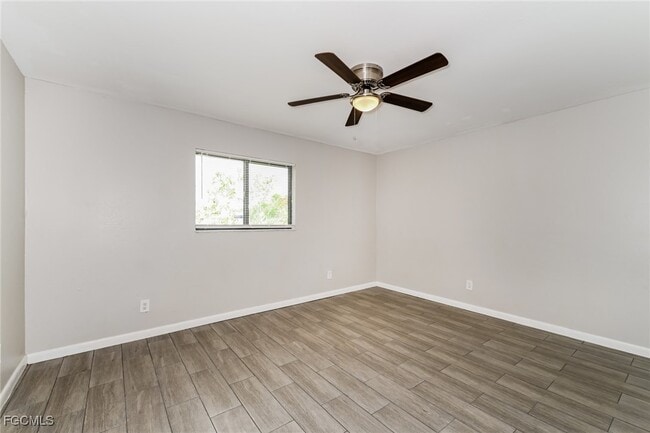 Photo - 3604 SW 6th Ave