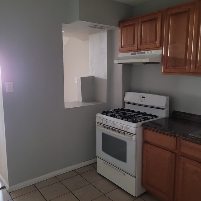 Photo - 1607 Cole St Townhome