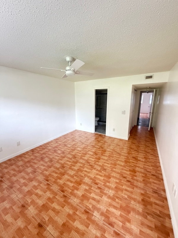 Photo - 519 E San Sebastian Ct