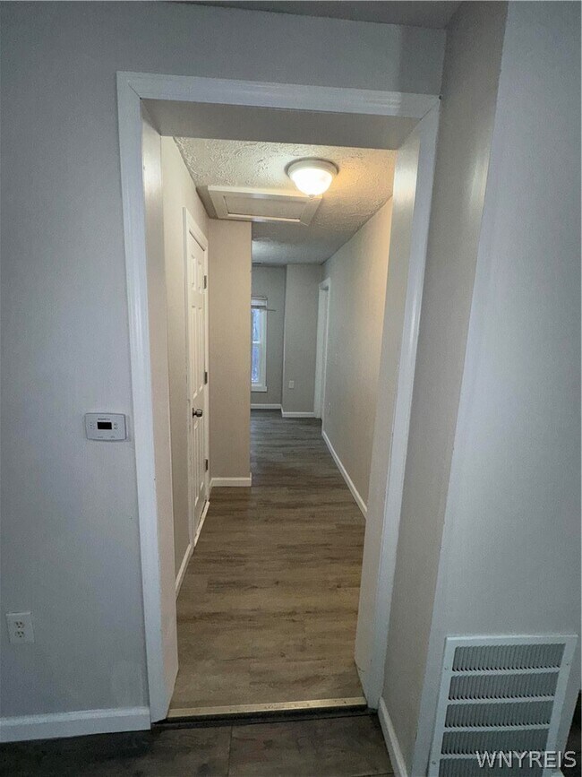 Photo - 1312 Ontario Ave