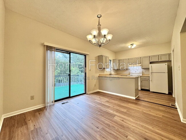 3118 High Ridge Dr