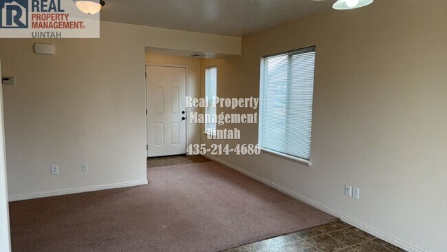 Photo - 2-bedroom, 2-bathroom Townhouse in SkyPark 1