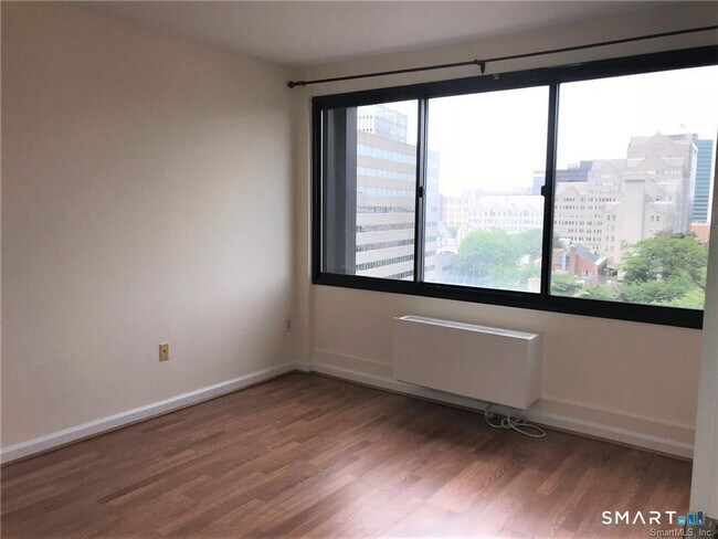 Photo - 300 Broad St Unit 603