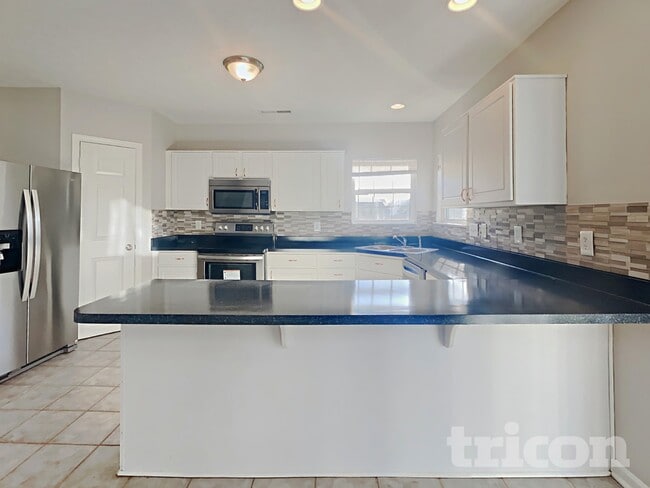 Photo - 1325 Yellowstone Cir