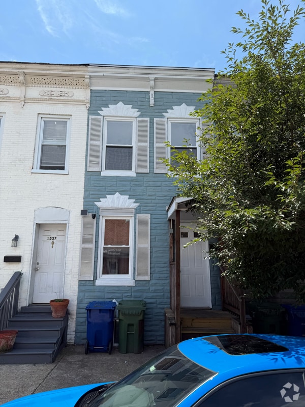 Building Photo - 1539 Cole St Rental