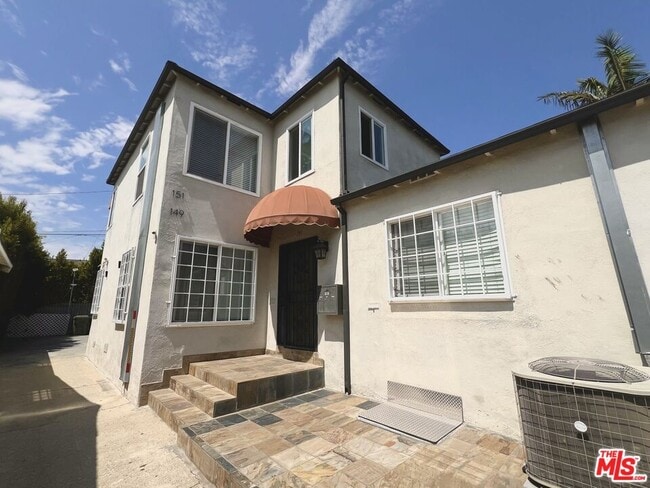 Building Photo - 149 S Gramercy Pl Rental