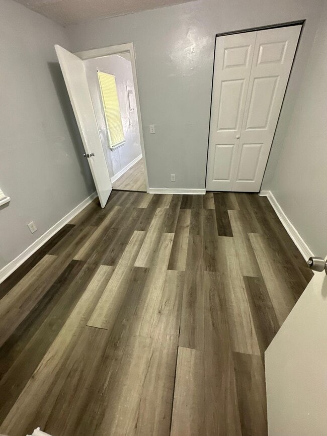 Photo - 1128-1130 W 23rd St Unit 1130 W 23rd St