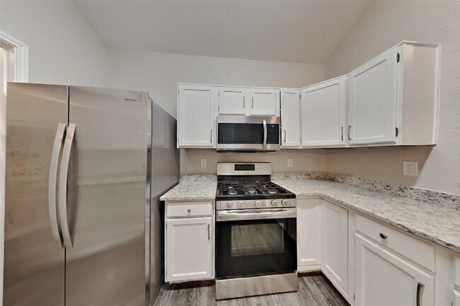 Photo - 1511 Miller Ave