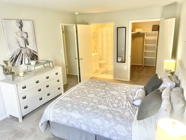 Master Bedroom_2