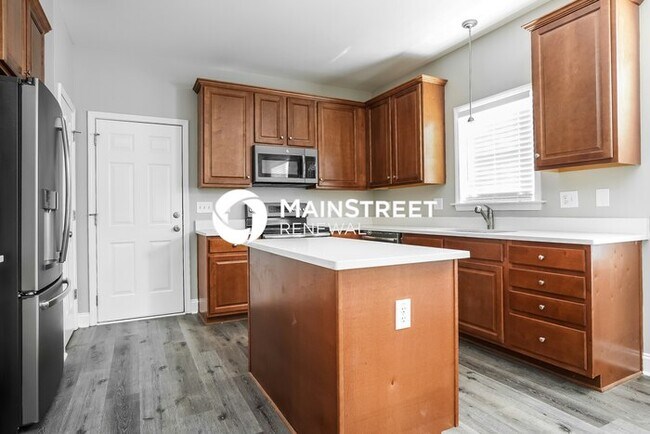 Photo - 3 Bedroom Pet-Friendly Home in Wendell, NC with Main Street Renewal